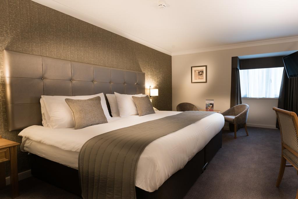 The Westmead Hotel Hopwood Room photo